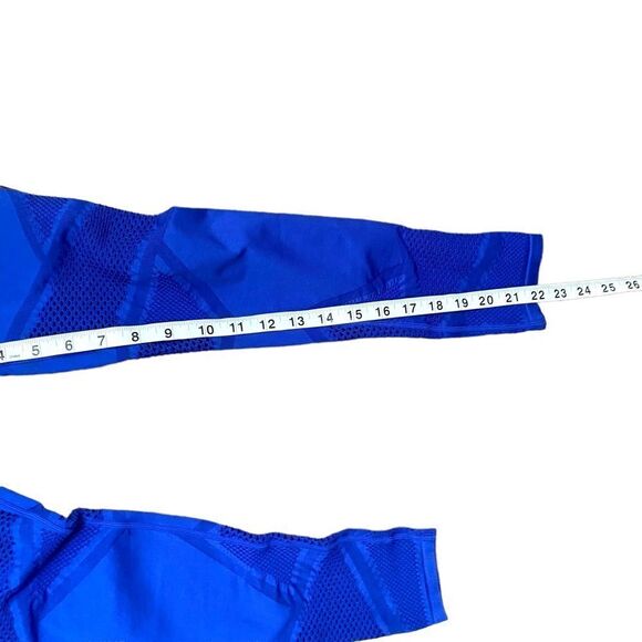 Fabletics Mosaic H.W. 7/8 Leggings - Picture 15 of 15